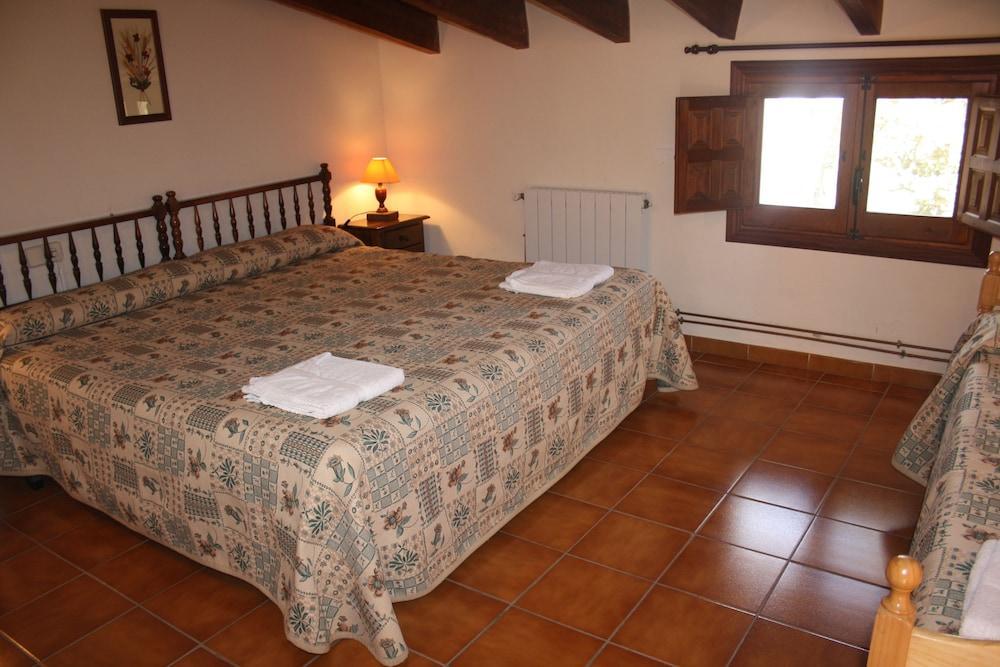 Masia La Safranera Country house